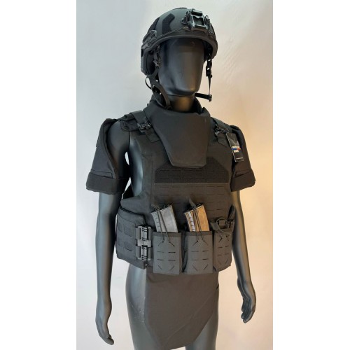 Бронежилет разгрузочный UNIVERSAL ARMOR в Волжском (СВМПЭ + бронеплиты Бр5 класса) черный